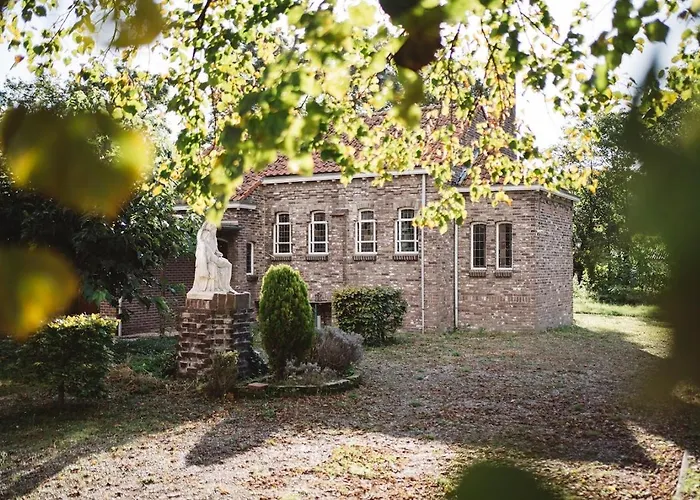 Stichting Innessence Stokershorst Gasthof *